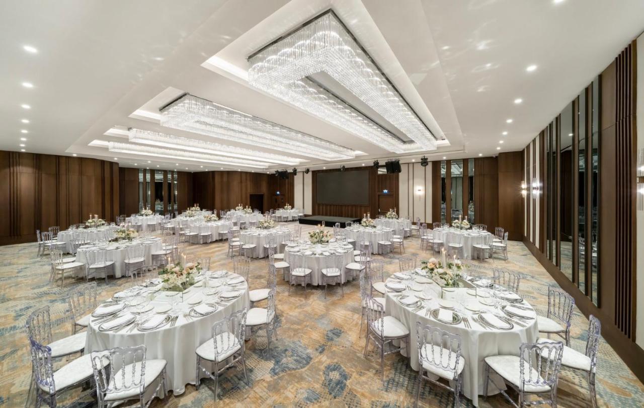 Crowne Plaza Istanbul - Ortakoy Bosphorus By Ihg Hotel Exterior photo