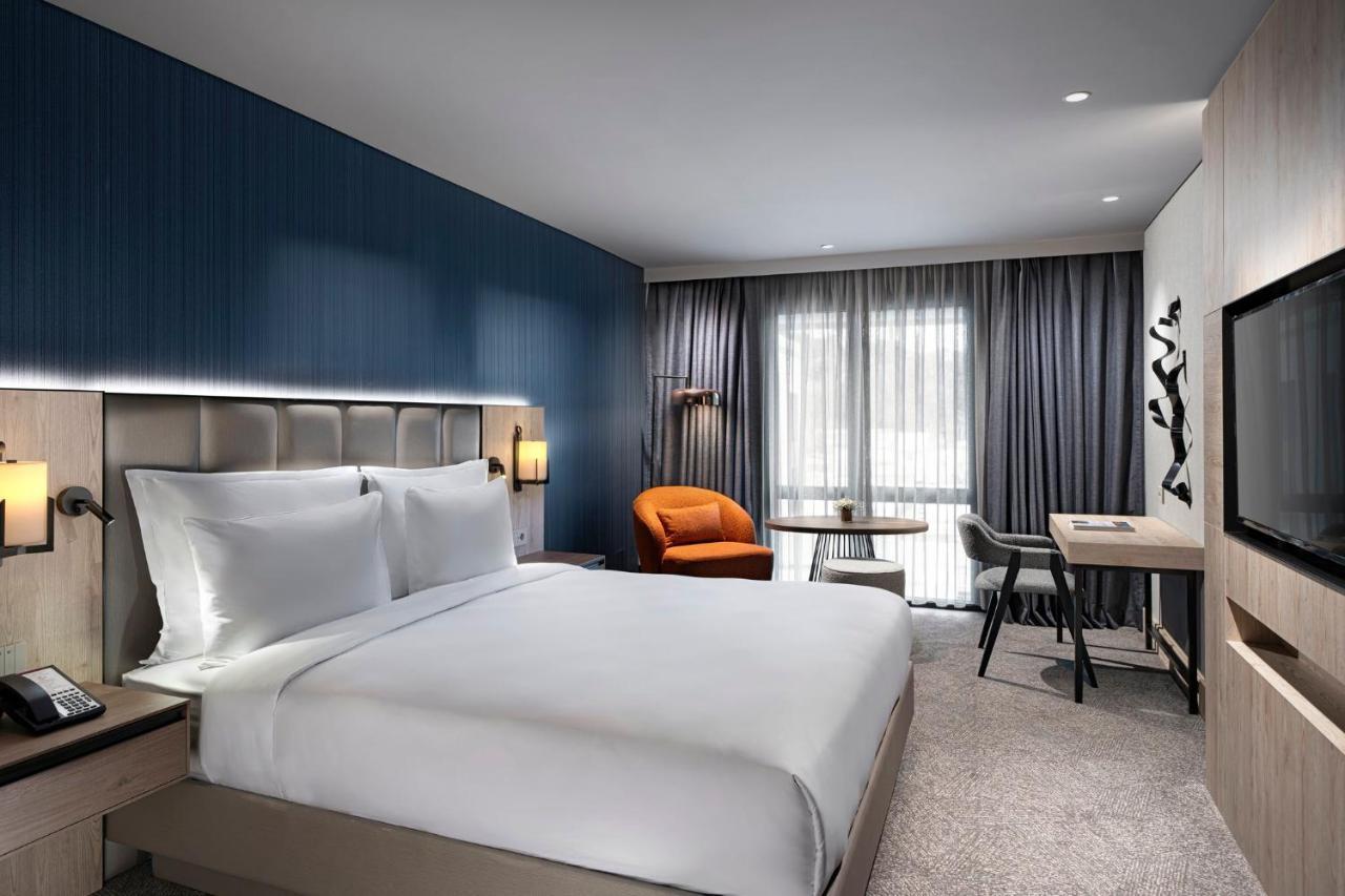 Crowne Plaza Istanbul - Ortakoy Bosphorus By Ihg Hotel Exterior photo