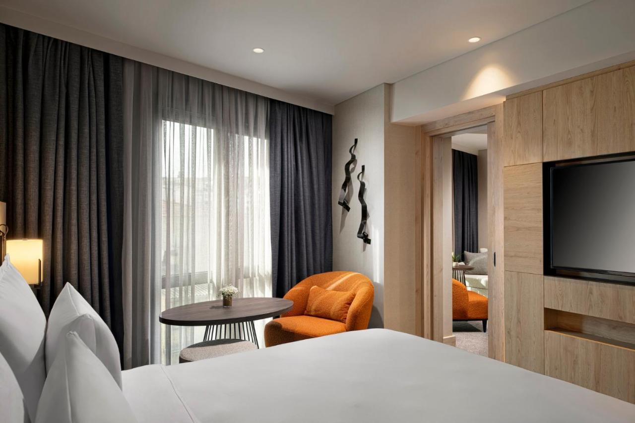Crowne Plaza Istanbul - Ortakoy Bosphorus By Ihg Hotel Exterior photo