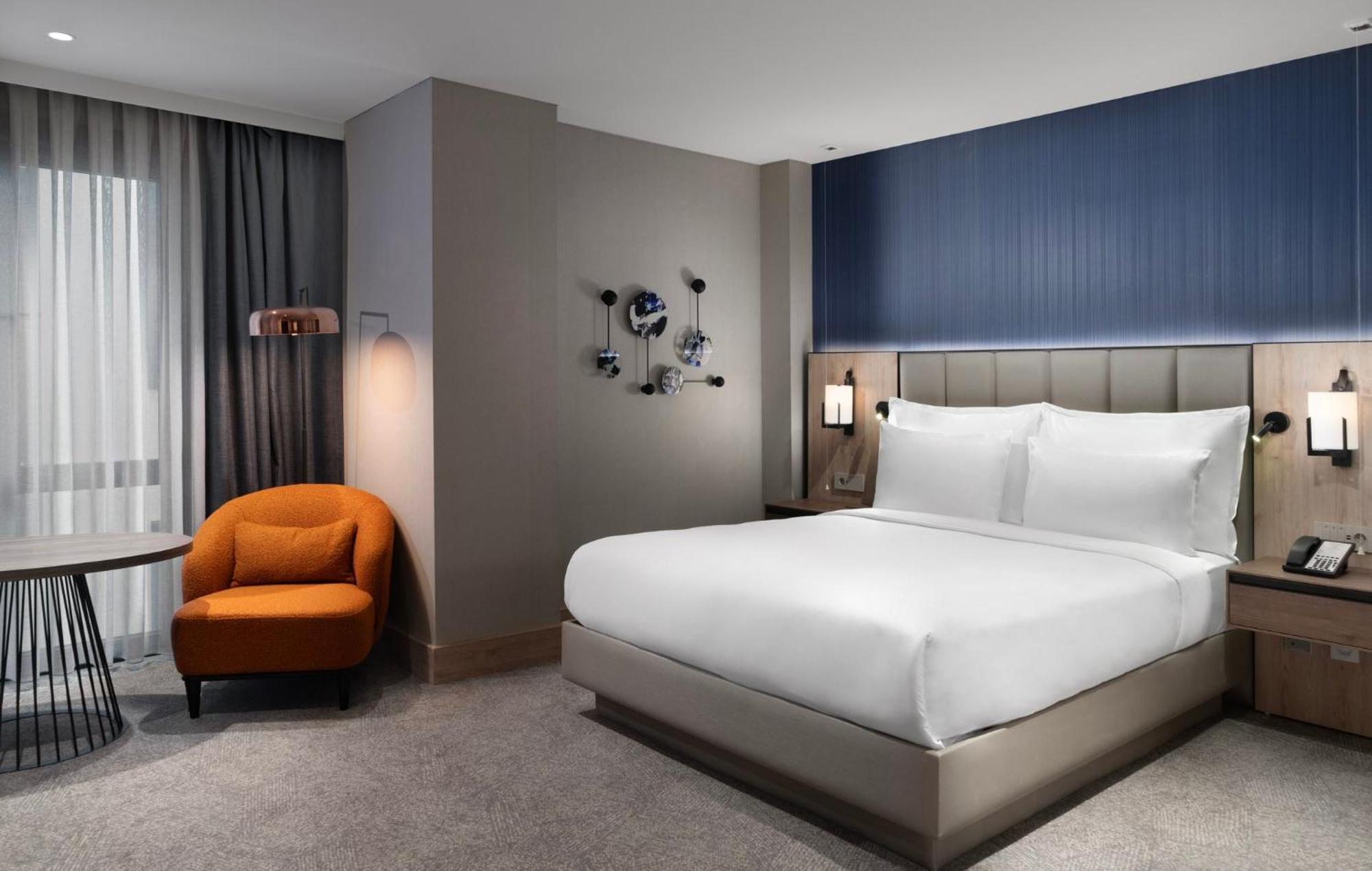 Crowne Plaza Istanbul - Ortakoy Bosphorus By Ihg Hotel Exterior photo