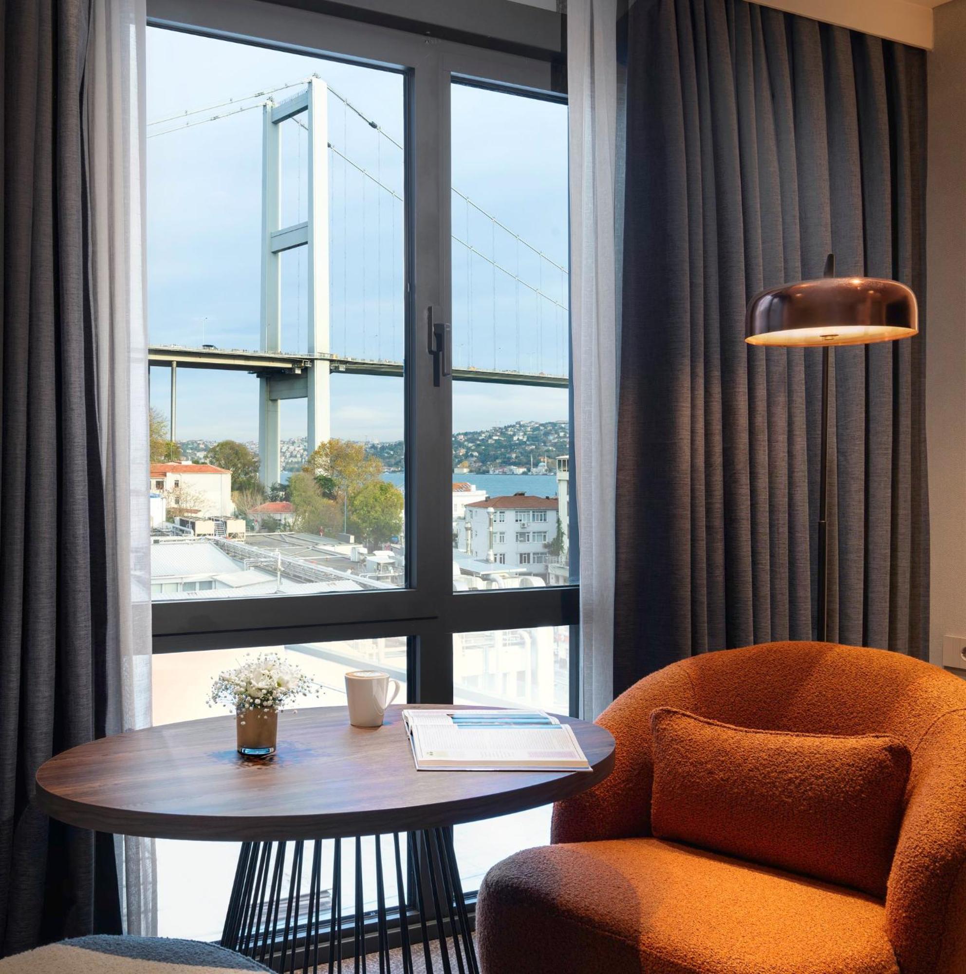 Crowne Plaza Istanbul - Ortakoy Bosphorus By Ihg Hotel Exterior photo